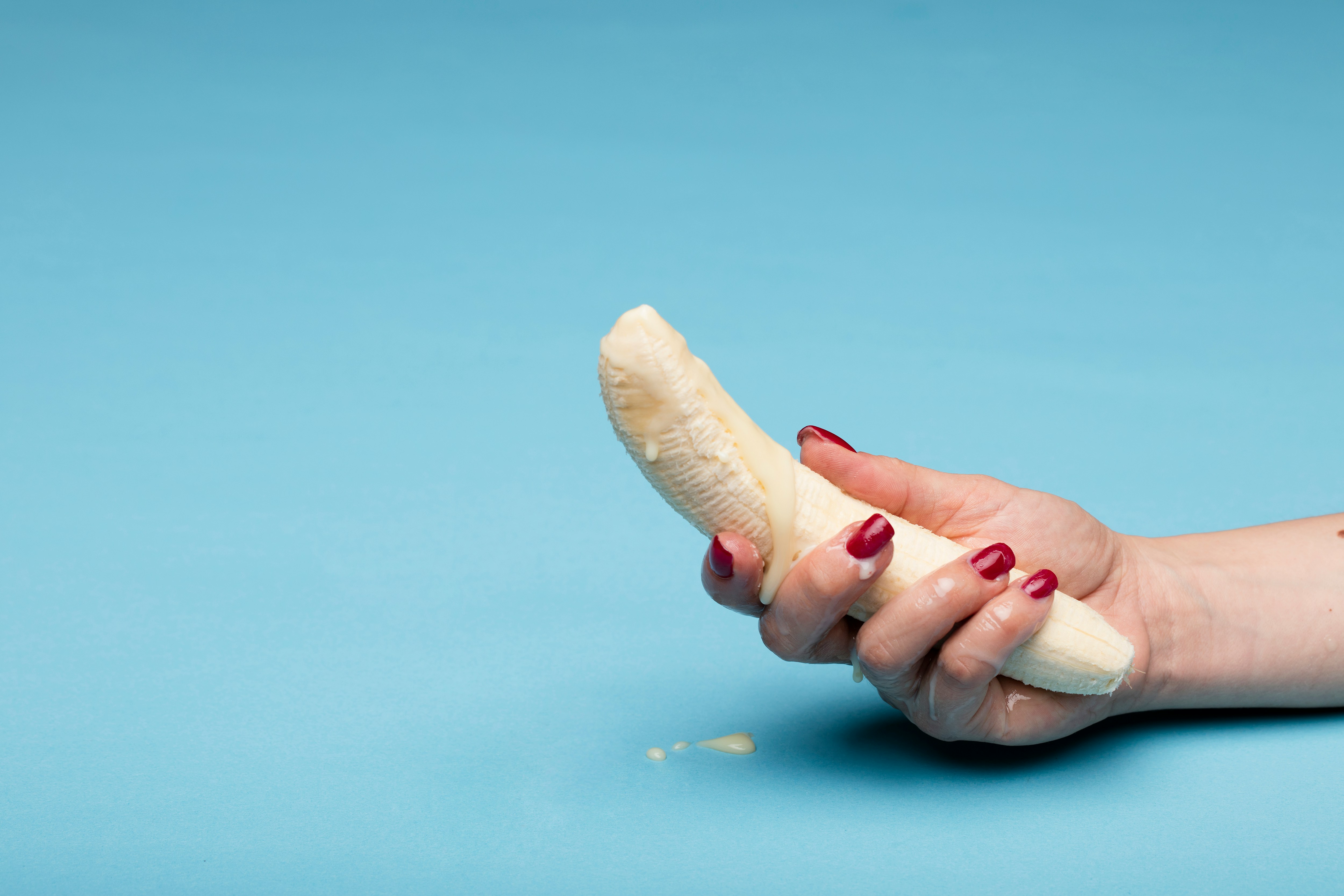 Food play MariiD Strip Chat